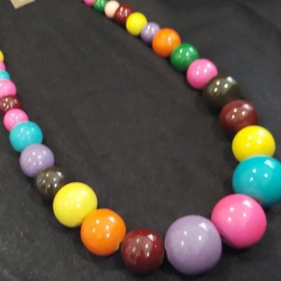 NATASHA COLORED BALLS LONG NECKLACE - Picture 7 of 8